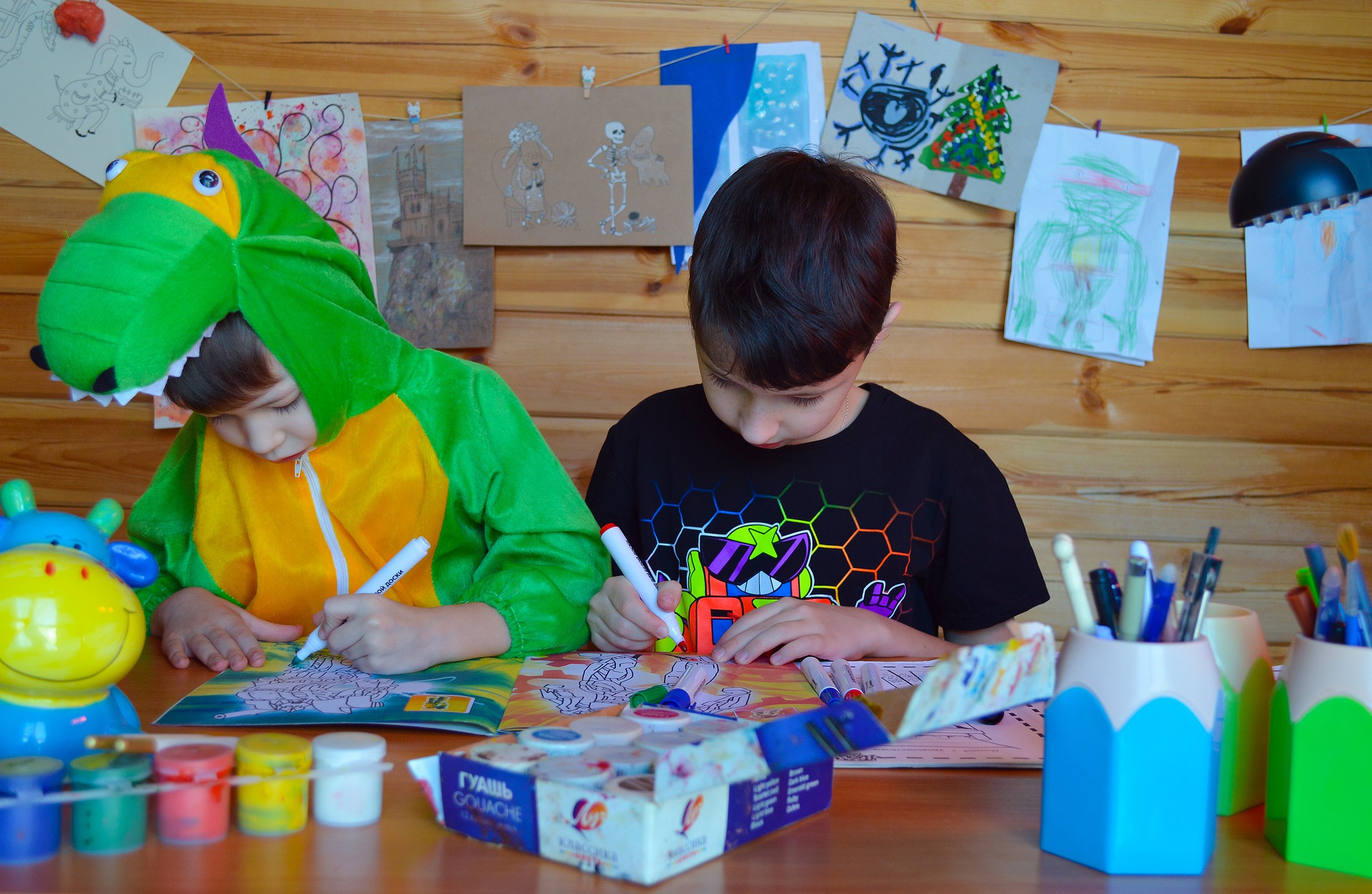 how-to-start-teaching-drawing-to-kids-skidos